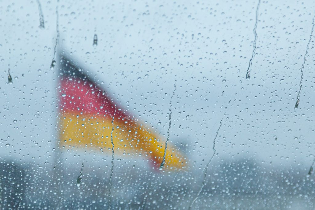 Regen, Deutschlandflagge